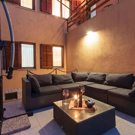 Haus In Mit Pool Und Bergblick By Interhome